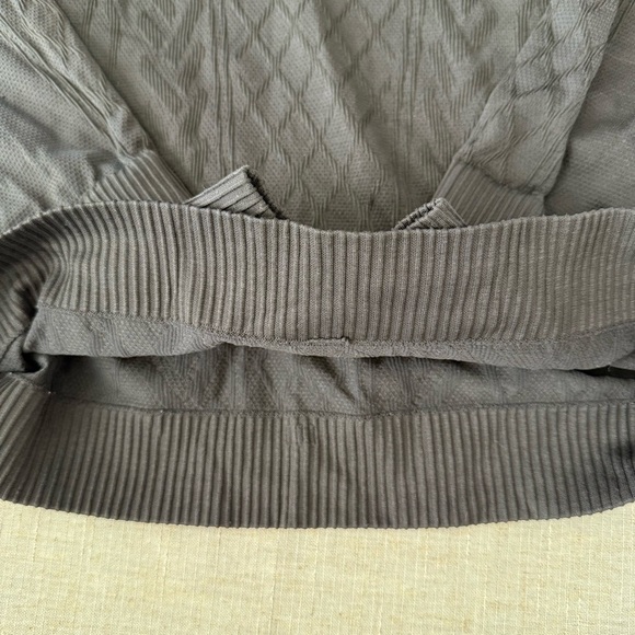 Lululemon Rest Less Pullover Cable Knit Long Sleeve Crewneck Top in Black - Picture 7 of 9